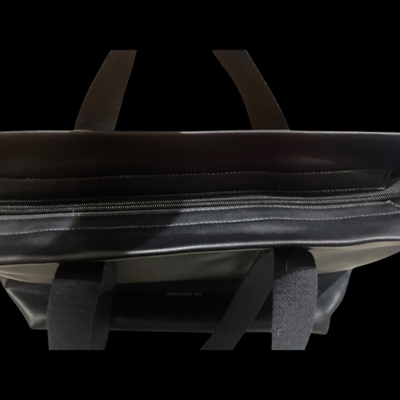 EXPRESSIONS NYC SOHO TOTE | Black |Vegan Leather | Shoulder Bag | - Picture 6 of 14